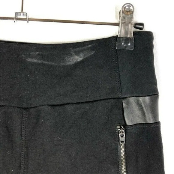 Athleta Petite Black Luxe Tight Legging Athletic Pants SP - Picture 4 of 4